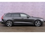 Volvo V60 2.0 T6 Plug-in hybrid AWD Plus Dark | Adaptieve Cruise Control | 360 Parkeercamera | 19" Lichtmetalen Velgen | Stoel-/Stuurverwarming | Harman Kardon Audio | Trekhaak | Sportstoelen |