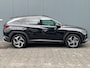 Hyundai Tucson 1.6 T-GDI 265pk PHEV Premium Sky 4WD (299,- p/m Demo Deal!) | Leder | Carplay | Climate | Keyless | Navigatie | Elek. Klep | Full - Led | 360 Camera | KRELL Audio | Elek. Stoelen | 19" Lichtmetaal | Winterpakket | Stoelventilatie | Panoramadak