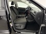 Volkswagen T-Roc TSI Black Edition | Camera | Carplay | LED | Trekh. | Adaptive-Cruise | Parkeersens. | Navi l NAP