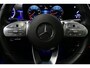 Mercedes-Benz A-klasse 200 AMG Line / A45 AMG Diffuser / Panamericana Grille / Panoramadak / A45 Dakspoiler / Elektr. verstelbare voorstoelen + memory / Multibeam LED Koplampen / Apple Carplay - Android Auto / Stoelverwarming / Ambienteverlichting / 19'' LMV / Night pakket / Dodehoek detectie / Widescreen / Achteruitijrcamera