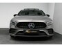 Mercedes-Benz A-klasse 200 AMG Line / A45 AMG Diffuser / Panamericana Grille / Panoramadak / A45 Dakspoiler / Elektr. verstelbare voorstoelen + memory / Multibeam LED Koplampen / Apple Carplay - Android Auto / Stoelverwarming / Ambienteverlichting / 19'' LMV / Night pakket / Dodehoek detectie / Widescreen / Achteruitijrcamera