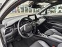 Toyota C-HR 1.8 Hybrid Style Bi-Tone | Premium Pack | Sensoren v/a | Android