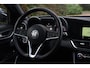 Alfa Romeo Giulia 2.0 Turbo Aut. | Harman-Kardon | Elek. Stoelen | Rijbaanbegeleiding | Luxe Leder | Full Led Koplampen | Historie