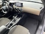 DS 3 Crossback 100pk Business (Naviatie - Automatische Airco - 17" incl 4S - Apple Carplay - Parkeersensoren)