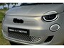 Fiat 500 Giorgio Armani Edition 42 kWh Airco | JBL Sound | stoelverwarming | LM velgen EA | Draadloze Carplay | Getinte ramen