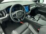 Volvo V60 2.0 T6 Plus Dark | Trekhaak | Sport Leder | 360* | Blis | Pilot