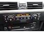 BMW 3-Serie Touring 320i Dynamic Executive Automaat Airco, Cruise Control, Navigatie, Stuurbekrachtiging
