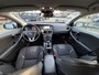 Volvo V40 2.0 T2 Momentum Xenon/Clima/Navigatie/Stoelverwarming/PDC
