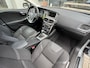 Volvo V40 2.0 T2 Momentum Xenon/Clima/Navigatie/Stoelverwarming/PDC
