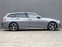 BMW 3-Serie Touring 318i * PANORAMADAK * LEER * CARPLAY !!