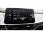 Volkswagen T-Roc 1.5 TSI 150pk Automaat Business led|nav|cam|dab|stoelverw.|acc|lmv17
