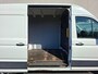 Volkswagen Crafter 35 2.0TDI L3H3 3-Persoons Navi Airco Cruise Control Verwarmbare Voorruit Regensensor Pdc Schuifdeur Betonplex vloer Wandbetimmering Highline Euro 6 Diverse beschadigingen rondom