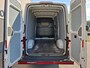 Volkswagen Crafter 35 2.0TDI L3H3 3-Persoons Navi Airco Cruise Control Verwarmbare Voorruit Regensensor Pdc Schuifdeur Betonplex vloer Wandbetimmering Highline Euro 6 Diverse beschadigingen rondom