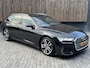 Audi A6 Avant 40 TFSI S edition Automaat | Cognac leren bekleding | LED Matrix verlichting | Stoelverwarming | Sfeerverlichting | Zonneschermen zijruiten achter | Digitale cockpit | Achteruitrijcamera | Parkeersensoren voor en achter