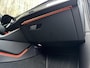 Audi A6 Avant 40 TFSI S edition Automaat | Cognac leren bekleding | LED Matrix verlichting | Stoelverwarming | Sfeerverlichting | Zonneschermen zijruiten achter | Digitale cockpit | Achteruitrijcamera | Parkeersensoren voor en achter