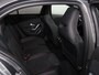 Mercedes-Benz A-klasse 250e Star Edition AMG Line | Night | Panoramadak | Sfeerverlichting | Stoelverwarming | Parkeercamera |