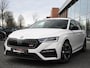 Skoda Octavia Combi 1.4 TSI 245pk RS iV PHEV Business Pano Keyless Ambiente Verlichting Park Assist
