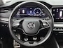 Skoda Octavia 1.0 TSI Business Edition Navigatie Airco Cruise Control Lichtmetalen velgen