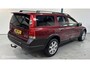Volvo XC70 2.5 T Comfort Line AUTOMAAT / SCHUIFDAK
