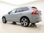 Volvo XC60 T6 350pk AWD Plus Dark / Luchtvering / Harman en Kardon audio / 21 inch velgen / Camera rondom / Panorama dak / Trekhaak /