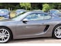 Porsche Cayman 2.7