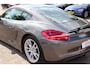 Porsche Cayman 2.7