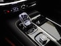 Volvo V60 T6 350pk AWD Plus Dark / Sportleder / 360 Camera / El. Trekhaak / Harman&Kardon / Verw. Voorruit / Keyless / Adapt. Cruise / BLIS / El. Stoelen / Stoel + Stuurw. Verwarming /