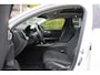 Volvo V60 2.0 T6 Recharge AWD R-Design | Panoramadak | Adaptive Cruise | BLIS | Camera | Stuur/stoelverwarming