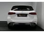 Mercedes-Benz B-klasse 200d Premium Plus / Elektr. verstelbare voorstoel + memory / Stoelverwarming / Elektr. wegklapbare trekhaak / Koplamp LED High Performance / Elektr. achterklep / 18'' AMG LMV / Dynamic Select / Cruise Control / Elektr. lendensteun