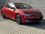 Volkswagen Golf 1.5 eTSI 150PK Style / Panoramadak / Head-Up Display / Achteruitrijcamera / Memory Seat / Stuur + Stoelverwarming / LED-Plus