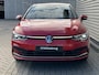 Volkswagen Golf 1.5 eTSI 150PK Style / Panoramadak / Head-Up Display / Achteruitrijcamera / Memory Seat / Stuur + Stoelverwarming / LED-Plus