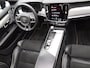 Volvo V90 D5 AWD 236pk Automaat R-Design / Bowers&Wilkins Audio / 21'' / Head-Up Display / Black Pack / Dubbel glas / Panoramadak / Stoel + Stuurw. Verwarming / ACC / BLIS / DAB / El. Trekhaak / El. Bestuurdersstoel /