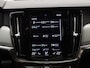 Volvo V90 D5 AWD 236pk Automaat R-Design / Bowers&Wilkins Audio / 21'' / Head-Up Display / Black Pack / Dubbel glas / Panoramadak / Stoel + Stuurw. Verwarming / ACC / BLIS / DAB / El. Trekhaak / El. Bestuurdersstoel /