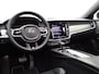 Volvo V90 D5 AWD 236pk Automaat R-Design / Bowers&Wilkins Audio / 21'' / Head-Up Display / Black Pack / Dubbel glas / Panoramadak / Stoel + Stuurw. Verwarming / ACC / BLIS / DAB / El. Trekhaak / El. Bestuurdersstoel /