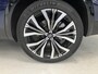 Renault Espace E-Tech full hybrid 200 iconic 5p. / Dealer onderhouden / Harman Kardon Audio / Panoramadak / Rondzichtcamera / Stuur- & Stoelverwarming / Adaptieve Cruise Control / Apple Carplay/Android Auto / 20" LM wielen /
