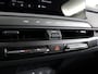 Kia EV3 Plus 58.3 kWh - DEMO -  Voorstoelen & stuurwiel verwarmd - Apple Carplay/Android Auto - Privacy Glass - Adaptief Cruisecontrole -  Direct leverbaar!