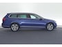 Volkswagen Passat Variant 1.5 TSI R-Line Business + Trekhaak Camera Keyless Stoelverwarming Virtual Cockpit Navigatie