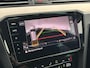 Volkswagen Passat Variant 1.5 TSI R-Line Business + Trekhaak Camera Keyless Stoelverwarming Virtual Cockpit Navigatie