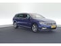 Volkswagen Passat Variant 1.5 TSI R-Line Business + Trekhaak Camera Keyless Stoelverwarming Virtual Cockpit Navigatie