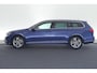 Volkswagen Passat Variant 1.5 TSI R-Line Business + Trekhaak Camera Keyless Stoelverwarming Virtual Cockpit Navigatie
