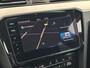 Volkswagen Passat Variant 1.5 TSI R-Line Business + Trekhaak Camera Keyless Stoelverwarming Virtual Cockpit Navigatie