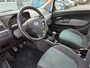 Fiat Punto Grande 1.4 Dynamic LEUKE AUTO RIJDT EN SCHAKELT GOED