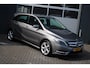 Mercedes-Benz B-klasse 180 Ambition Airco/Cruise/Bi-Xenon/Navi/Bluetooth/PDCv+a/RadioAUX.USB/Isofix/17"LM/Trekhaak/APK:03-06-2026