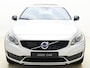 Volvo V60 Cross Country T5 245pk Automaat Polar+ / 19''  Bor / Schuif-/kanteldak / El. Stoelen / Dubbel glas / Afn. Trekhaak / Kinderzitjes / H&K Audio / Keyless / Stoel + stuurw. verwarming / PDC + CAM / ACC / BLIS /