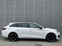 CUPRA Leon Sportstourer 1.4 e-Hybrid 204PK Performance / Panoramadak / Kuipstoelen / Stuur + Stoelverwarming / Verwarmbare Voorruit / Parkeersensoren Achter