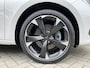 CUPRA Leon Sportstourer 1.4 e-Hybrid 204PK Performance / Panoramadak / Kuipstoelen / Stuur + Stoelverwarming / Verwarmbare Voorruit / Parkeersensoren Achter