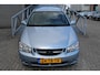Kia Cerato 1.6-16V LX *Meeneemprijs*Airco/Radio-CD speler/Elektrische ramen/Elektrisch verstelbare spiegels/15'' Lichtmetalen velgen.