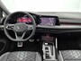 Volkswagen Golf 1.5 eTSI R-Line Business 150 PK | R-Line | Automaat | Panoramadak | Stoelverwarming | App Connect | Adaptive Cruise Control | Navigatie |