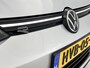 Volkswagen Golf 1.5 eTSI R-Line Business 150 PK | R-Line | Automaat | Panoramadak | Stoelverwarming | App Connect | Adaptive Cruise Control | Navigatie |