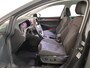 Volkswagen Golf 1.4 eHybrid Style 204 PK DSG PHEV | Navigatie | Stoel en Stuurverwarming | Massage stoelen |